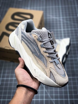 Adidas yeezy boost shop 700 v2 japan