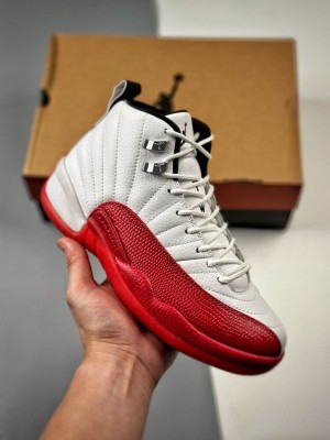 NIKE】AIR とどか JORDAN12 ジョーダン12 白赤 チェリー
