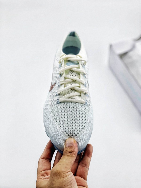 Nike air vapormax explorer light new arrivals