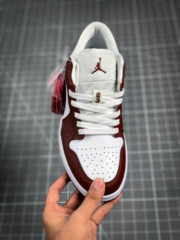 Nike Air Jordan 1 Low 
